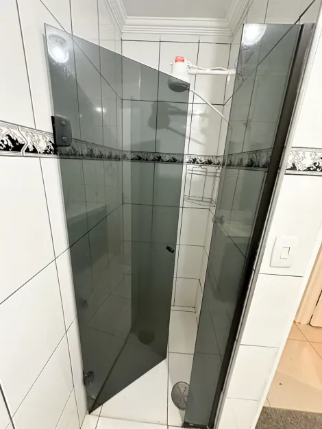 Alugar Apartamento / Padrão em Ribeirão Preto R$ 1.250,00 - Foto 10