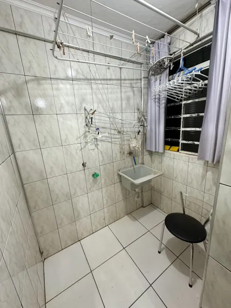 Alugar Apartamento / Padrão em Ribeirão Preto R$ 1.250,00 - Foto 3