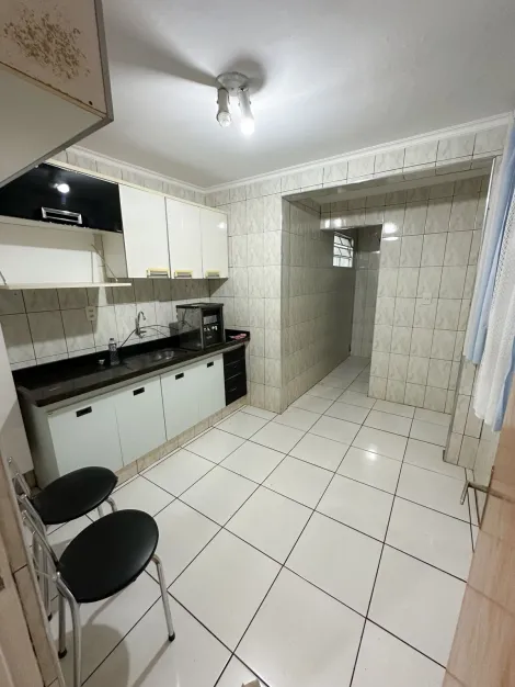 Apartamento / Padrão em Ribeirão Preto 