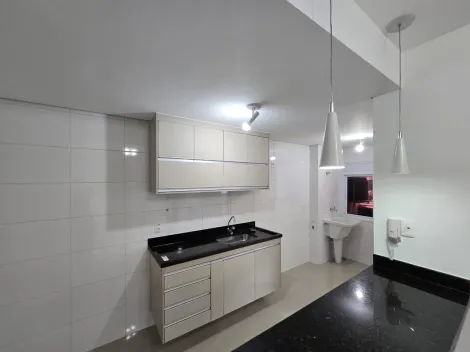 Alugar Apartamento / Padrão em Ribeirão Preto R$ 3.500,00 - Foto 2