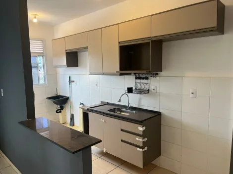 Apartamento / Padrão em Bonfim Paulista 