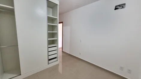 Alugar Apartamento / Padrão em Ribeirão Preto R$ 1.700,00 - Foto 13