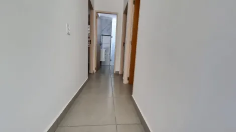 Alugar Apartamento / Padrão em Ribeirão Preto R$ 1.600,00 - Foto 7