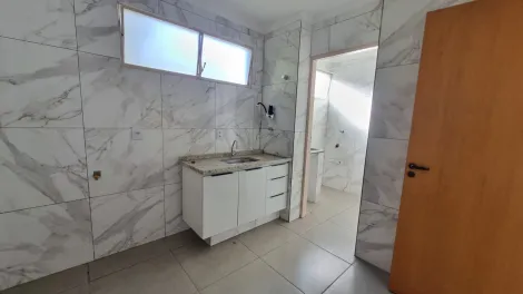 Alugar Apartamento / Padrão em Ribeirão Preto R$ 1.600,00 - Foto 4