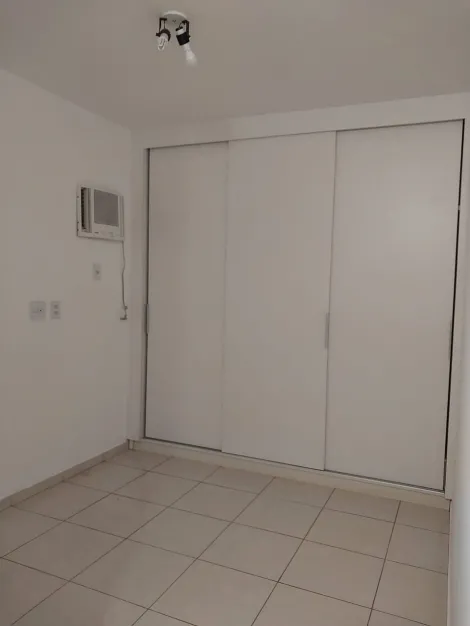 Alugar Apartamento / Padrão em Ribeirão Preto R$ 1.500,00 - Foto 7