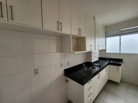 Alugar Apartamento / Padrão em Ribeirão Preto R$ 1.450,00 - Foto 4