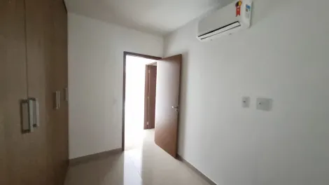 Alugar Apartamento / Padrão em Ribeirão Preto R$ 1.950,00 - Foto 12