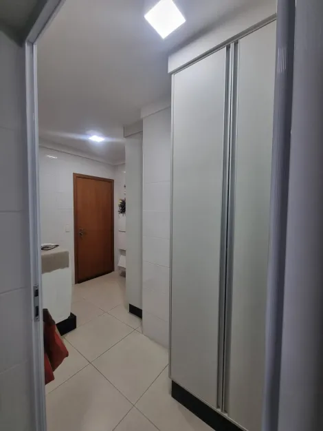 Comprar Apartamento / Padrão em Ribeirão Preto R$ 800.000,00 - Foto 11