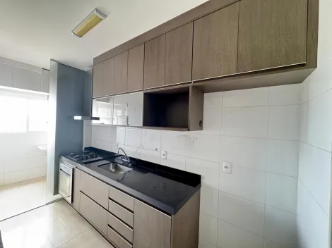 Alugar Apartamento / Padrão em Ribeirão Preto R$ 3.100,00 - Foto 3