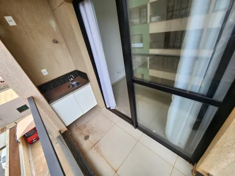 Alugar Apartamento / Padrão em Ribeirão Preto R$ 1.500,00 - Foto 11