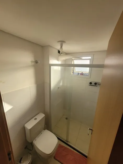 Alugar Apartamento / Padrão em Ribeirão Preto R$ 1.700,00 - Foto 14