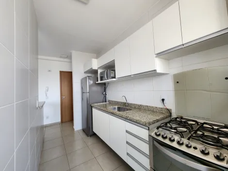 Alugar Apartamento / Padrão em Ribeirão Preto R$ 2.400,00 - Foto 3