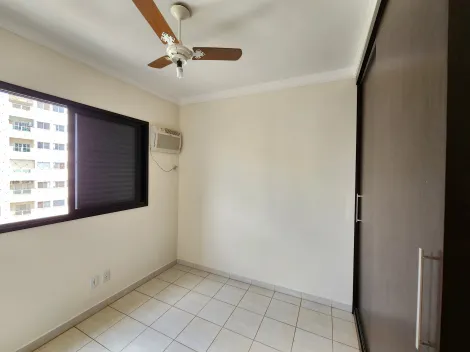 Alugar Apartamento / Padrão em Ribeirão Preto R$ 1.600,00 - Foto 9