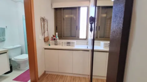 Alugar Apartamento / Padrão em Ribeirão Preto R$ 1.600,00 - Foto 17