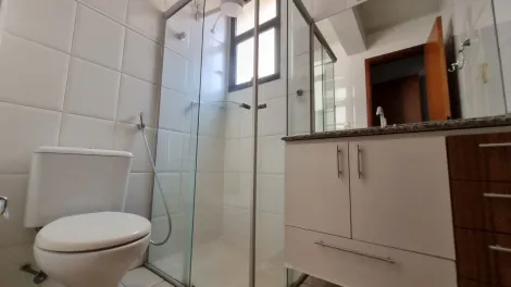 Alugar Apartamento / Padrão em Ribeirão Preto R$ 2.000,00 - Foto 10