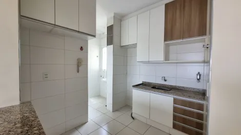 Alugar Apartamento / Padrão em Ribeirão Preto R$ 1.800,00 - Foto 6