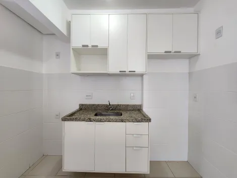 Alugar Apartamento / Padrão em Ribeirão Preto R$ 1.700,00 - Foto 4