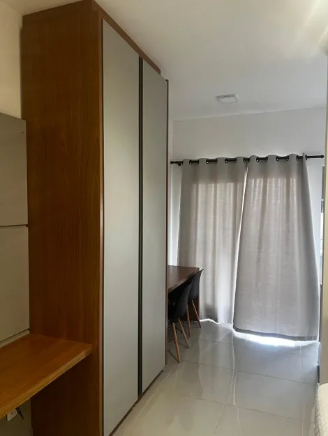 Alugar Apartamento / Kitchnet em Ribeirão Preto R$ 1.700,00 - Foto 6