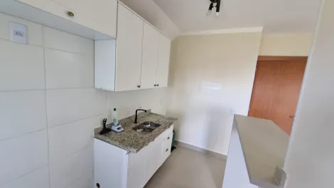 Alugar Apartamento / Padrão em Ribeirão Preto R$ 2.200,00 - Foto 8