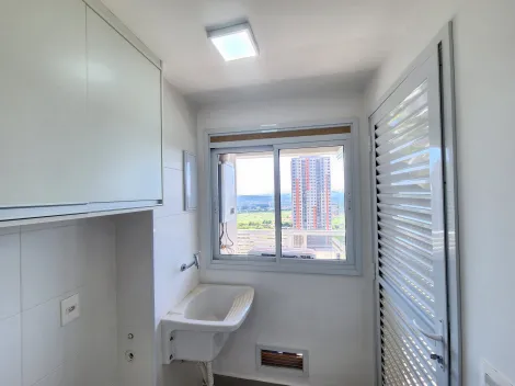 Alugar Apartamento / Padrão em Ribeirão Preto R$ 3.000,00 - Foto 4