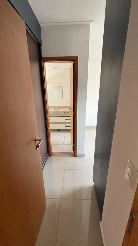 Comprar Apartamento / Padrão em Ribeirão Preto R$ 680.000,00 - Foto 6