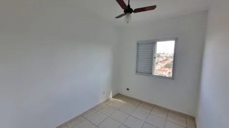 Alugar Apartamento / Padrão em Ribeirão Preto R$ 1.000,00 - Foto 9