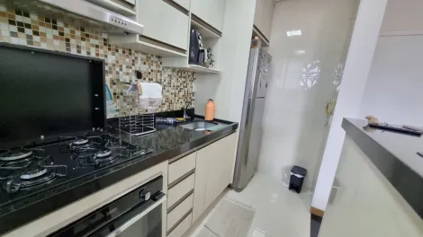 Alugar Apartamento / Padrão em Ribeirão Preto R$ 1.800,00 - Foto 4