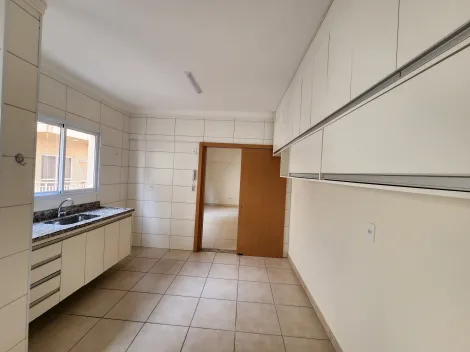 Alugar Apartamento / Padrão em Ribeirão Preto R$ 1.900,00 - Foto 3