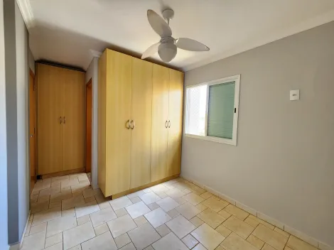 Alugar Apartamento / Padrão em Ribeirão Preto R$ 2.300,00 - Foto 13