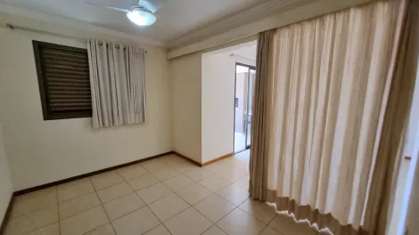 Alugar Apartamento / Padrão em Ribeirão Preto R$ 2.800,00 - Foto 4