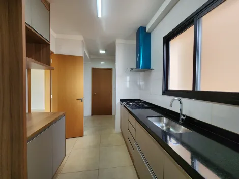 Alugar Apartamento / Padrão em Ribeirão Preto R$ 4.100,00 - Foto 3