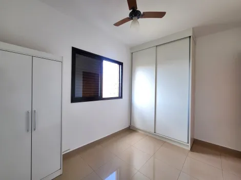 Alugar Apartamento / Padrão em Ribeirão Preto R$ 1.800,00 - Foto 9