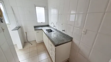 Alugar Apartamento / Padrão em Ribeirão Preto R$ 1.200,00 - Foto 5